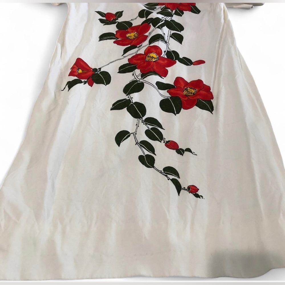 1970s Alfred Shaheen Floral button up shift dress - Picture 4 of 6